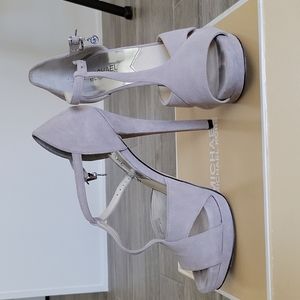 Michael Kors Grey Platform TStrap Stillettos size 9
